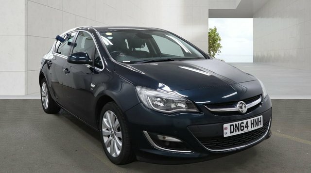 Vauxhall Astra 1.6 16V Elite Hatchback Euro 5 Green