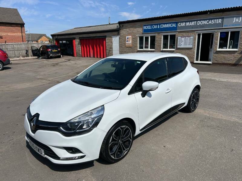 Renault Clio Clio Iconic Tce White #3