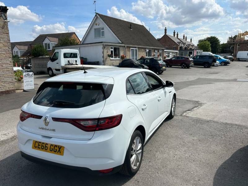 Renault Megane Megane Expression Tce White #3