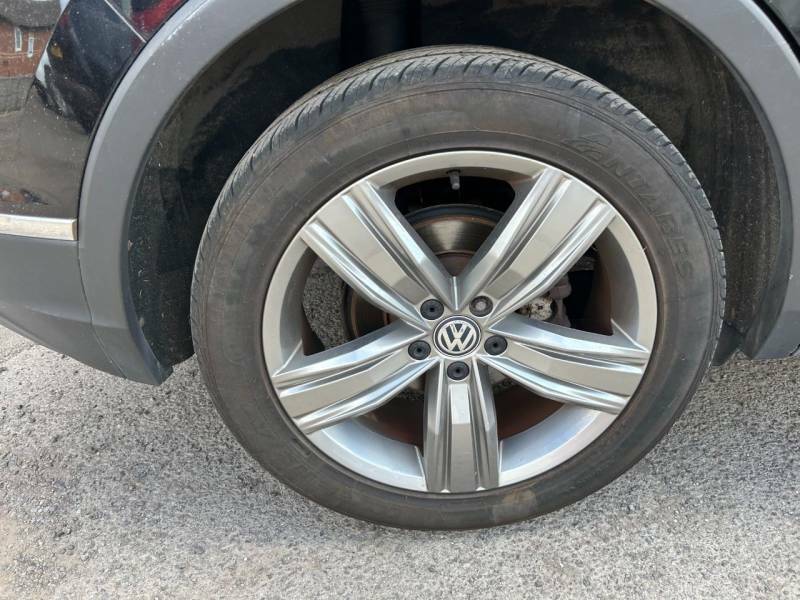 Volkswagen Tiguan Tiguan Sel Tdi Bmt Black #3