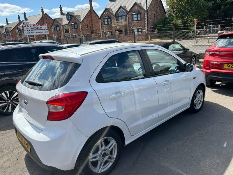 Ford KA+ Ka Zetec White #5