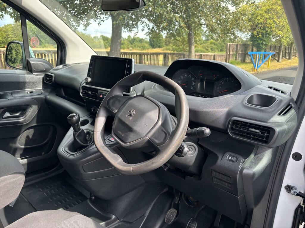 Peugeot Partner 1.5 Bluehdi 650 Professional Standard Panel Van Sw White #9