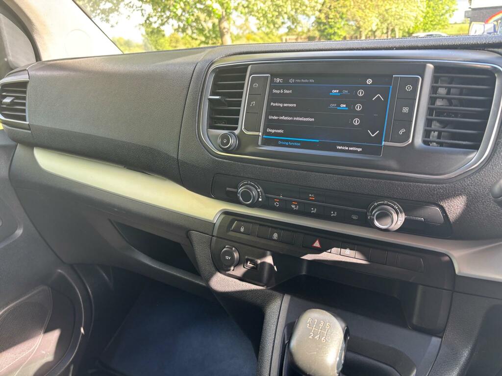 Peugeot Traveller Blue Hdi Active Standard Silver #13