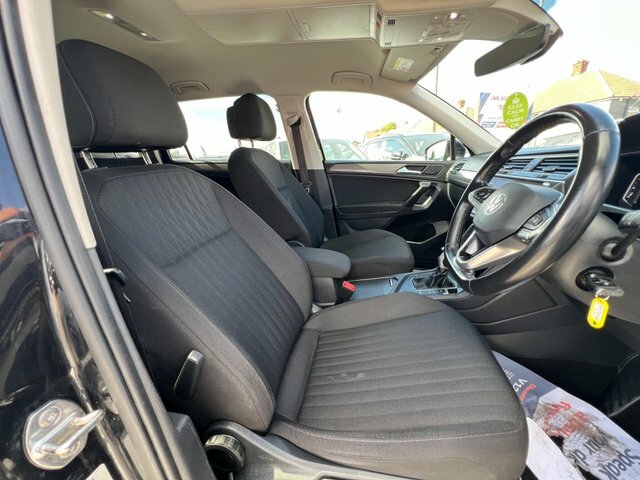 Volkswagen Tiguan Allspace 2.0 Tdi Elegance Dsg Grey #28
