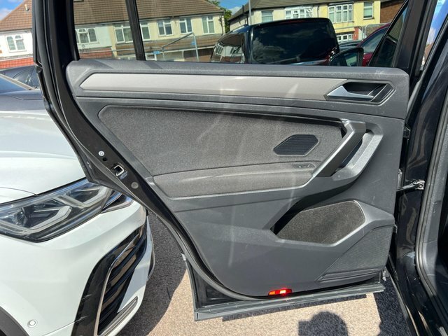 Volkswagen Tiguan Allspace 2.0 Tdi Elegance Dsg Grey #44