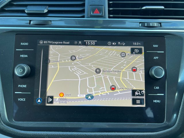 Volkswagen Tiguan Allspace 2.0 Tdi Elegance Dsg Grey #9
