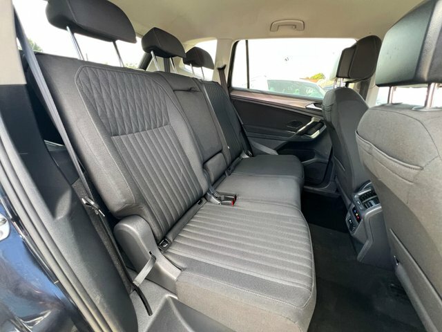 Volkswagen Tiguan Allspace 2022 1.5 Tsi Life Dsg Euro 6 Ss Black #5