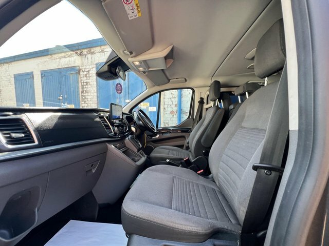 Ford Tourneo Custom 2.0 Ecoblue 130Ps Low Roof 9 Seater Standard Roof Black #38