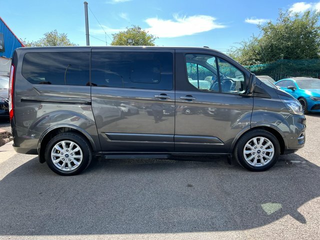 Ford Tourneo Custom 2.0 Ecoblue 130Ps Low Roof 9 Seater Standard Roof Black #25