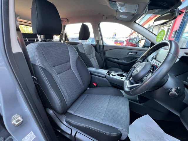 Nissan X-Trail 2023 1.5 H E-power Acenta Premium E-4orce Eur Grey #4