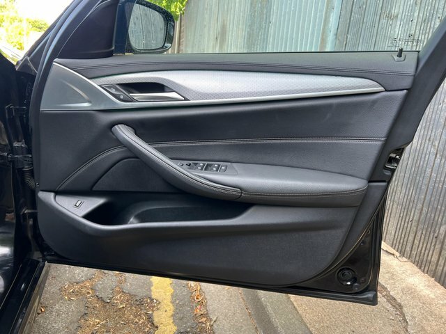 BMW 5 Series 3.0 540I Mht M Sport Touring Steptronic Xdrive Eur Blue #40