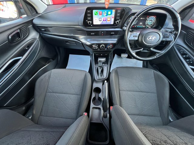 Hyundai Bayon 2023 1.0 T-gdi Mhev Se Connect Dct Euro 6 Ss Brown #3