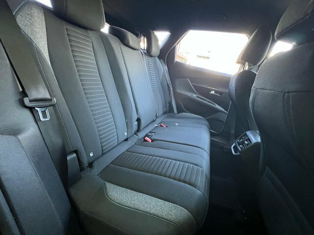 Peugeot 3008 2023 1.2 Puretech Active Premium Eat Euro 6 Ss Black #5