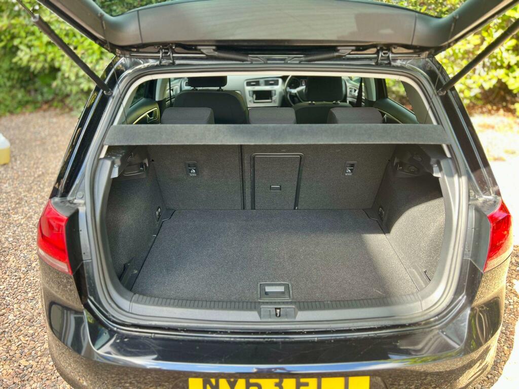 Volkswagen Golf Estate 1.6 Tdi Se 201313 Black #7