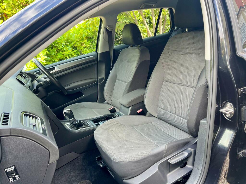 Volkswagen Golf Estate 1.6 Tdi Se 201313 Black #17