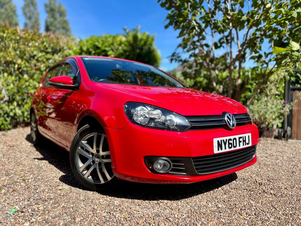 Volkswagen Golf S Red