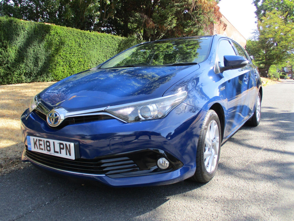 Toyota Auris 1.8 Vvt-h Icon Tech Cvt Euro 6 Ss #2