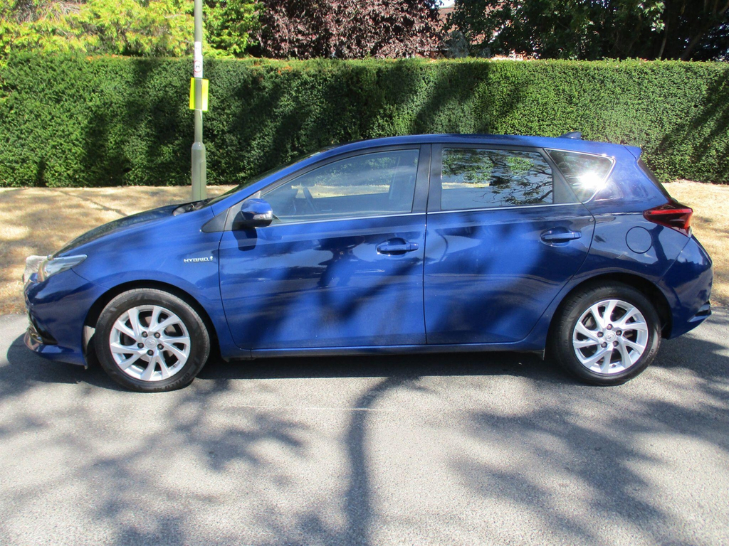 Toyota Auris 1.8 Hybrid Excel Tss Cvt Leather Black #10