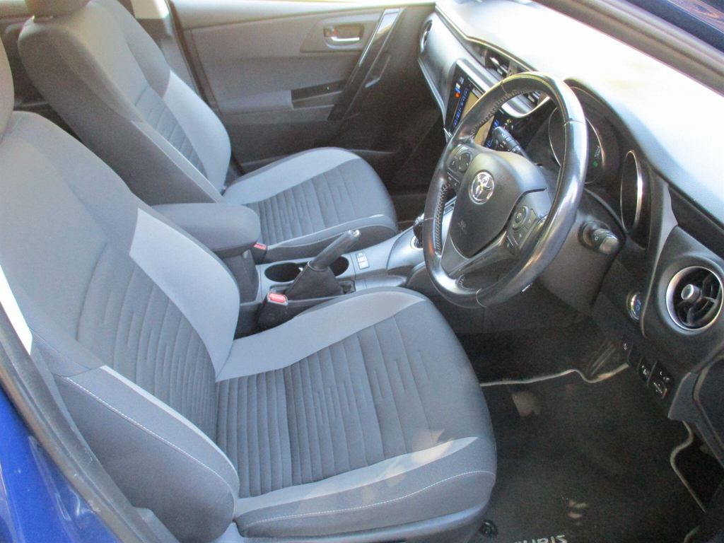 Toyota Auris 1.8 Hybrid Excel Tss Cvt Leather Black #18