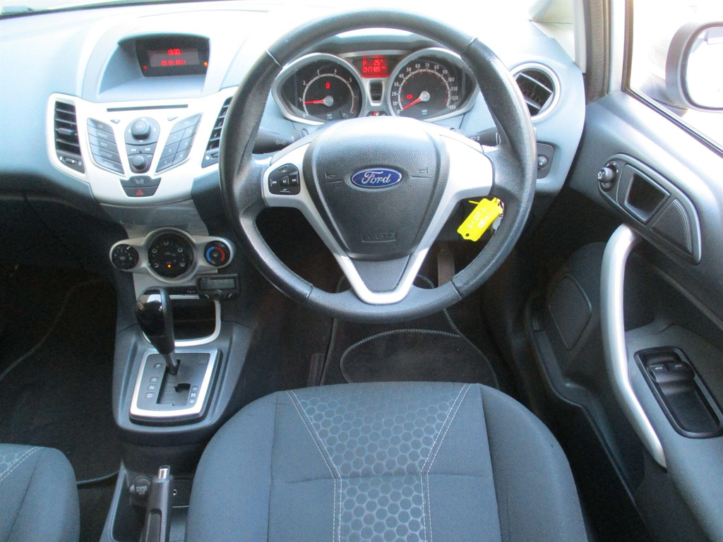 Ford Fiesta 1.25 Zetec Hatchback 133 Gkm, Blue #12