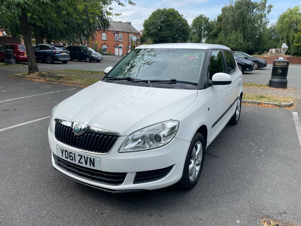 Skoda Fabia Se White #3