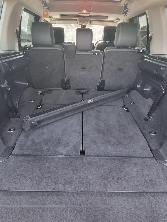 Land Rover Discovery 3.0 4 Sdv6 Xs 255 Bhp Grey #16