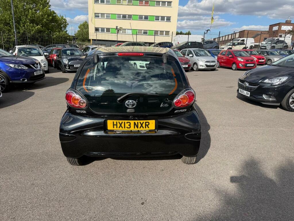 Toyota Aygo 1.0 Vvt-i Ice Multimode Euro 5 Black #4