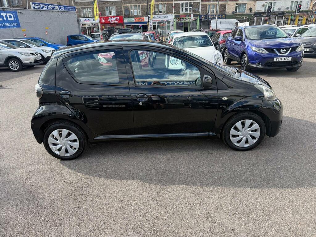 Toyota Aygo 1.0 Vvt-i Ice Multimode Euro 5 Black #2
