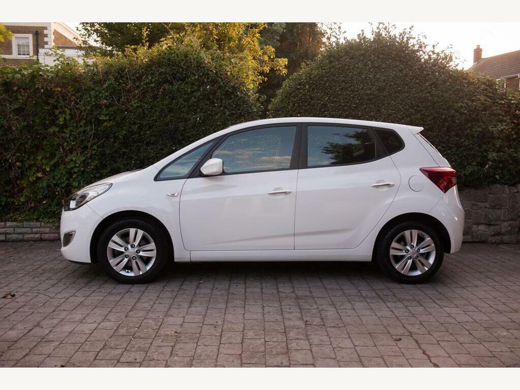 Hyundai Ix20 1.6 Active Euro 5 White #3