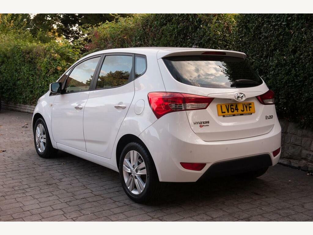 Hyundai Ix20 1.6 Active Euro 5 White #4