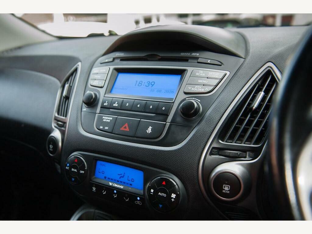 Hyundai Ix35 2.0 Crdi Se Suv 4Wd Euro 5 134 Grey #20
