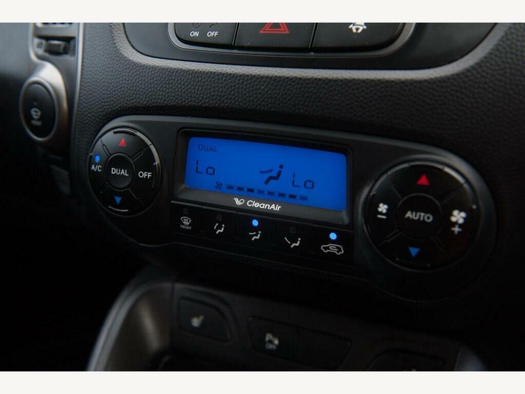 Hyundai Ix35 2.0 Crdi Se Suv 4Wd Euro 5 134 Grey #23