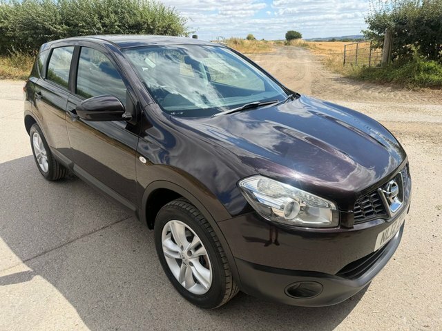 Nissan Qashqai 2012 1.6 Acenta Suv 2Wd Euro 5 Black #4
