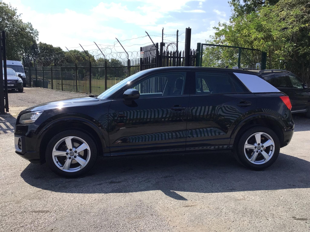 Audi Q2 1.6 Tdi 30 Sport S Tronic Euro 6 Ss Black #5