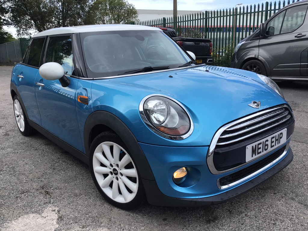 Mini Hatch 1.5 Cooper Euro 6 Ss 