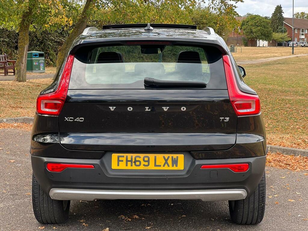 Volvo XC40 Suv 1.5 T3 Momentum Euro 6 Ss 202069 FH69LXW Black #5