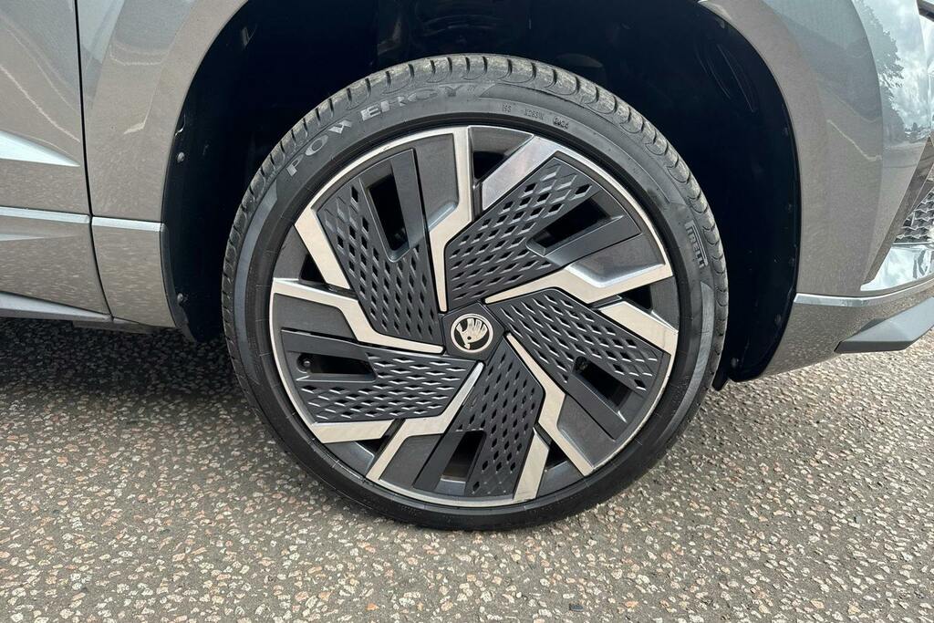 Skoda Karoq 1.5 Tsi Act Sportline Suv Dsg BF23MGV Grey #5
