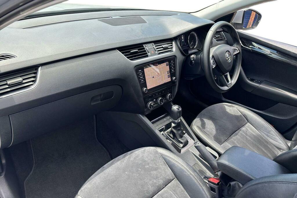Skoda Octavia 1.5 Tsi Act Se L Hatchback Dsg Silver #2