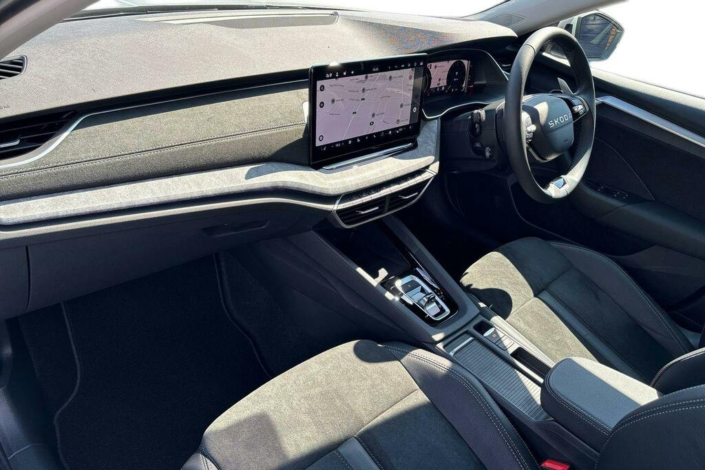 Skoda Octavia 1.5 Tsi E Tec Mhev Act Se L Estate Hybr EK75GYS Silver #2