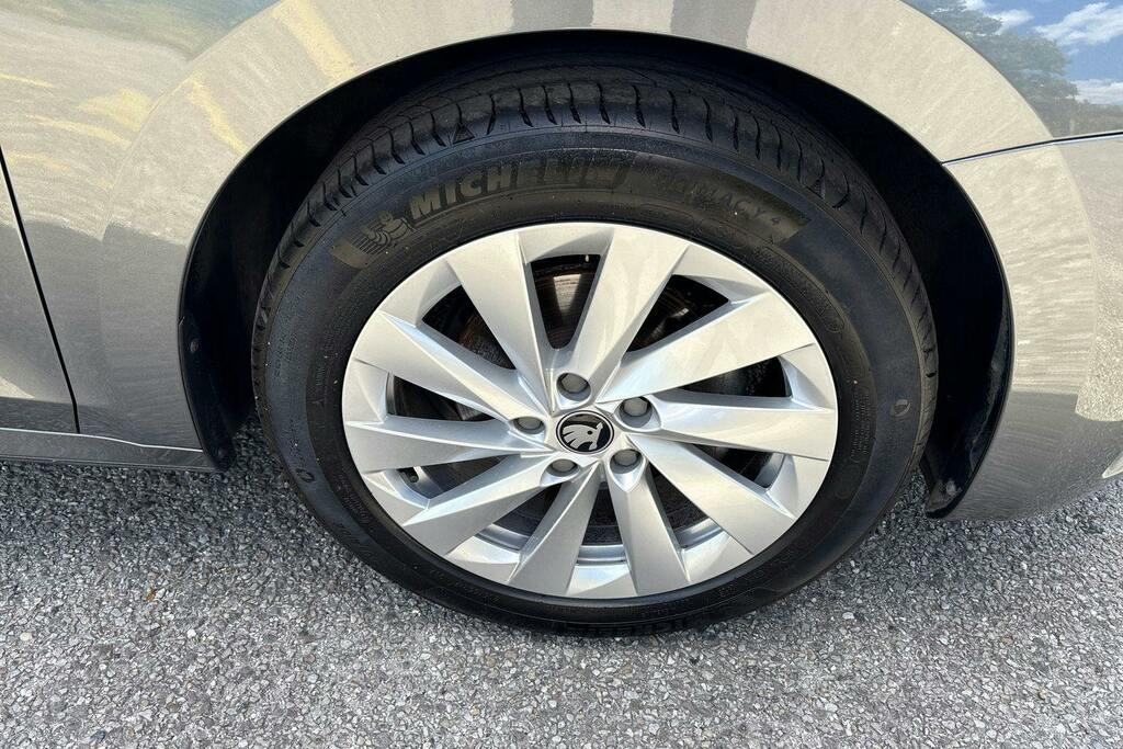 Skoda Octavia 1.5 Tsi E Tec Mhev Act Se L Estate Hybr EK75KJJ Grey #5