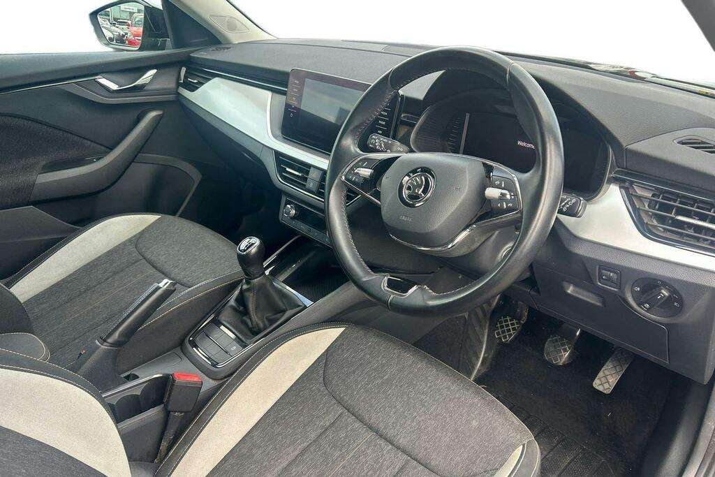 Skoda Kamiq 1.0 Tsi Se L Suv Black #6