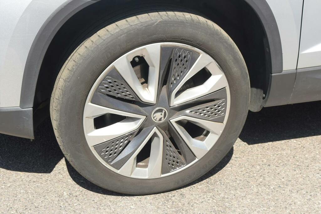 Skoda Karoq 2.0 Tdi Se L Suv Silver #5