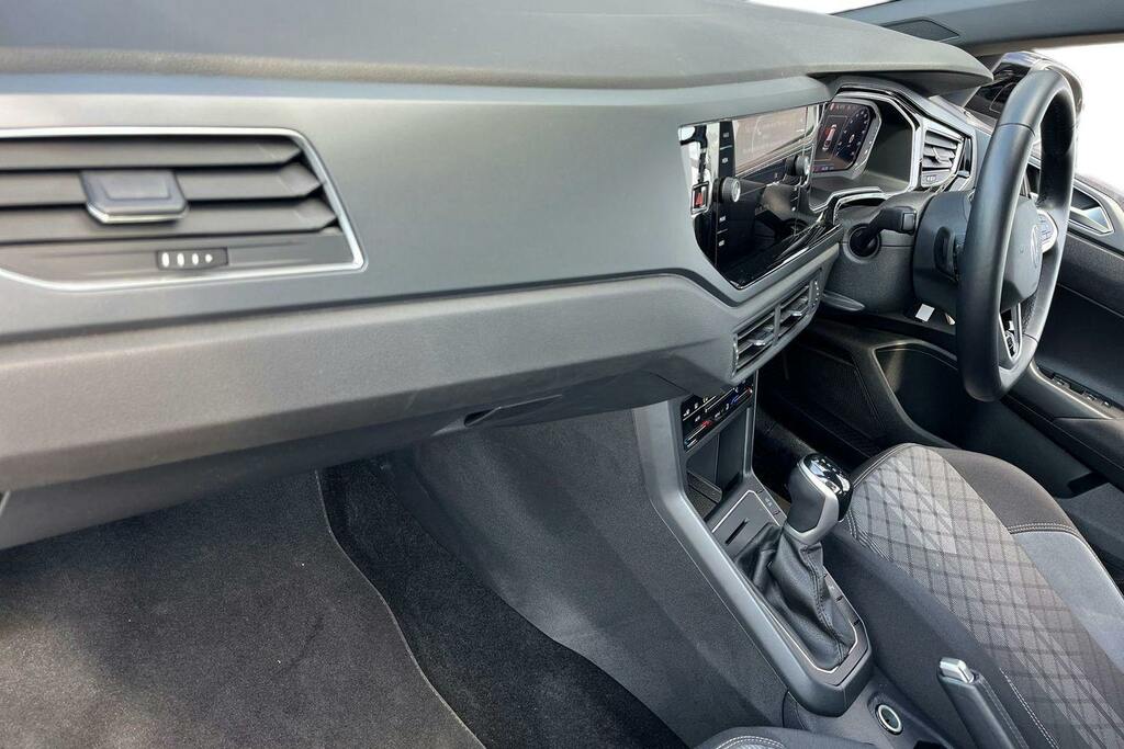 Volkswagen Taigo 1.0 Tsi R-line Suv Dsg GF25VJV Silver #2