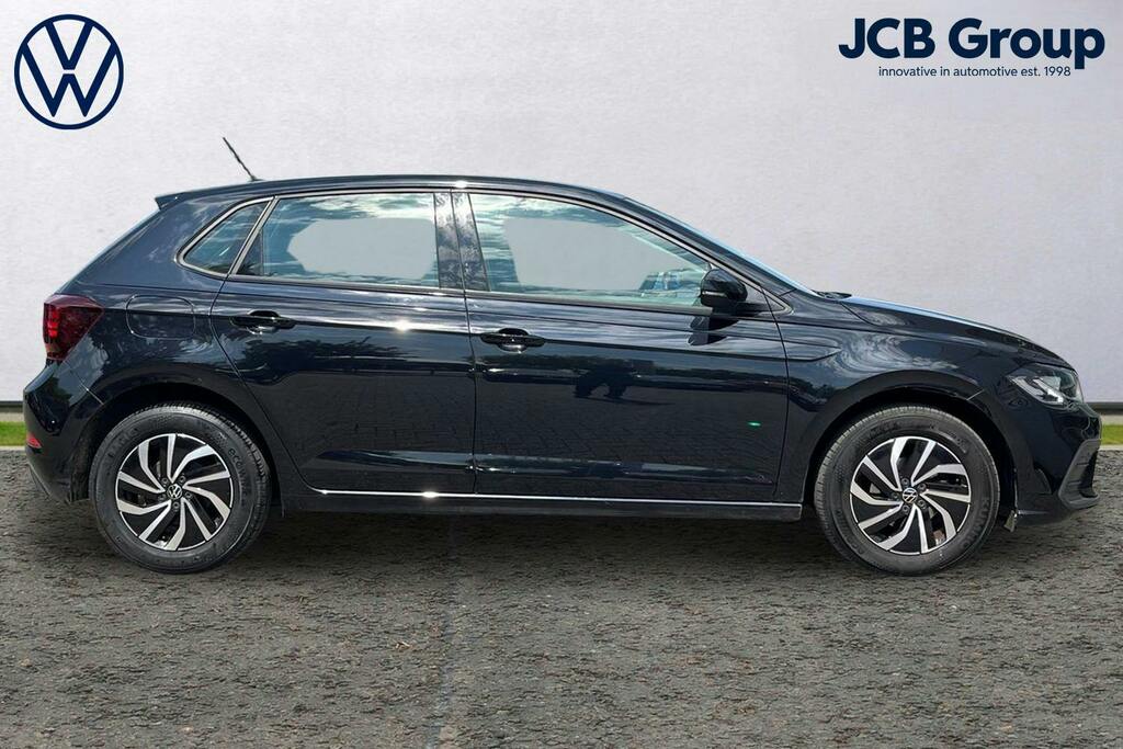 Volkswagen Polo 1.0 Tsi Life Hatchback GK73SYU Black #4