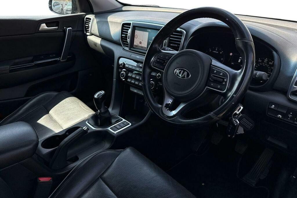 Kia Sportage 1.7 Crdi 3 Suv Black #6