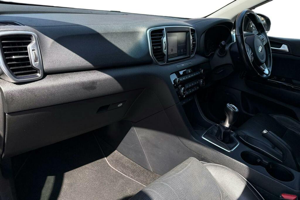 Kia Sportage 1.7 Crdi 3 Suv Black #2