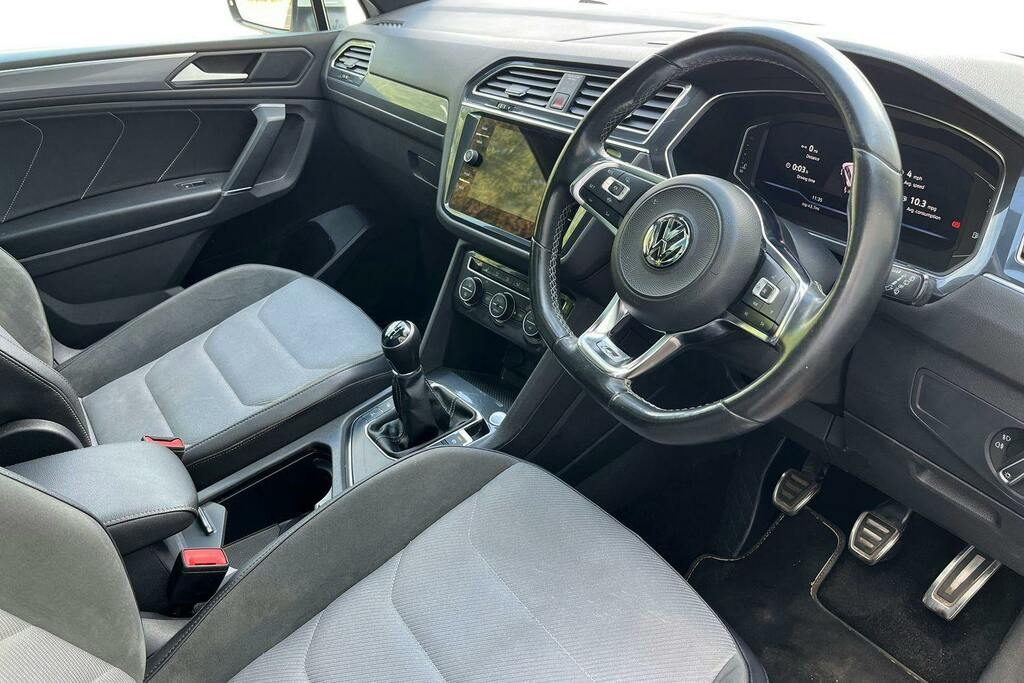 Volkswagen Tiguan Allspace 2.0 Tdi R-line Tech Suv White #6