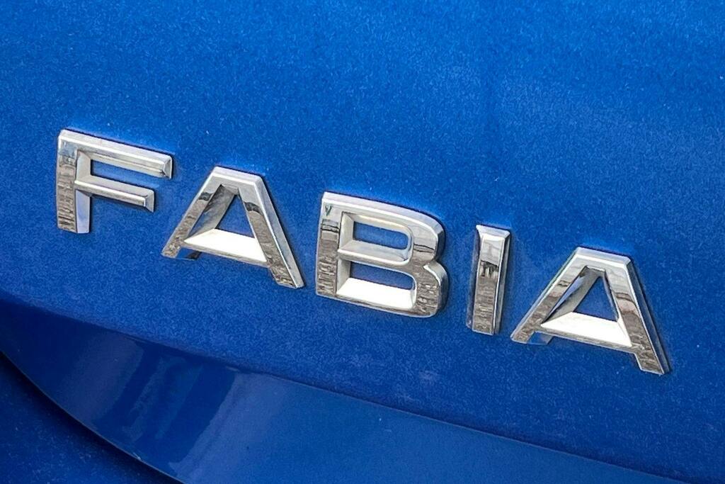 Skoda Fabia 1.0 Tsi 116 Monte Carlo White #30