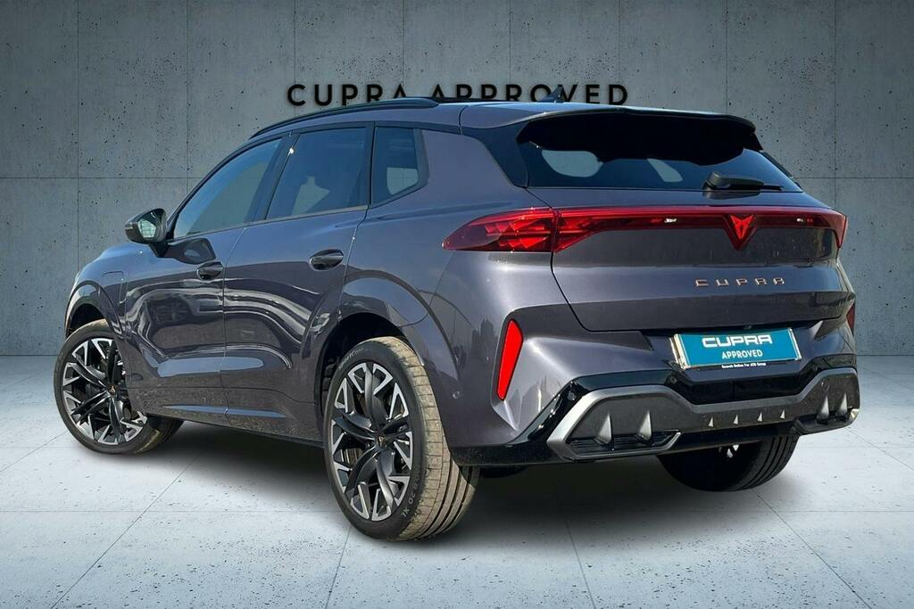 Cupra Terramar 1.5 Ehybrid 25.8Kwh Vz2 Suv Plug In Hyb Silver #3