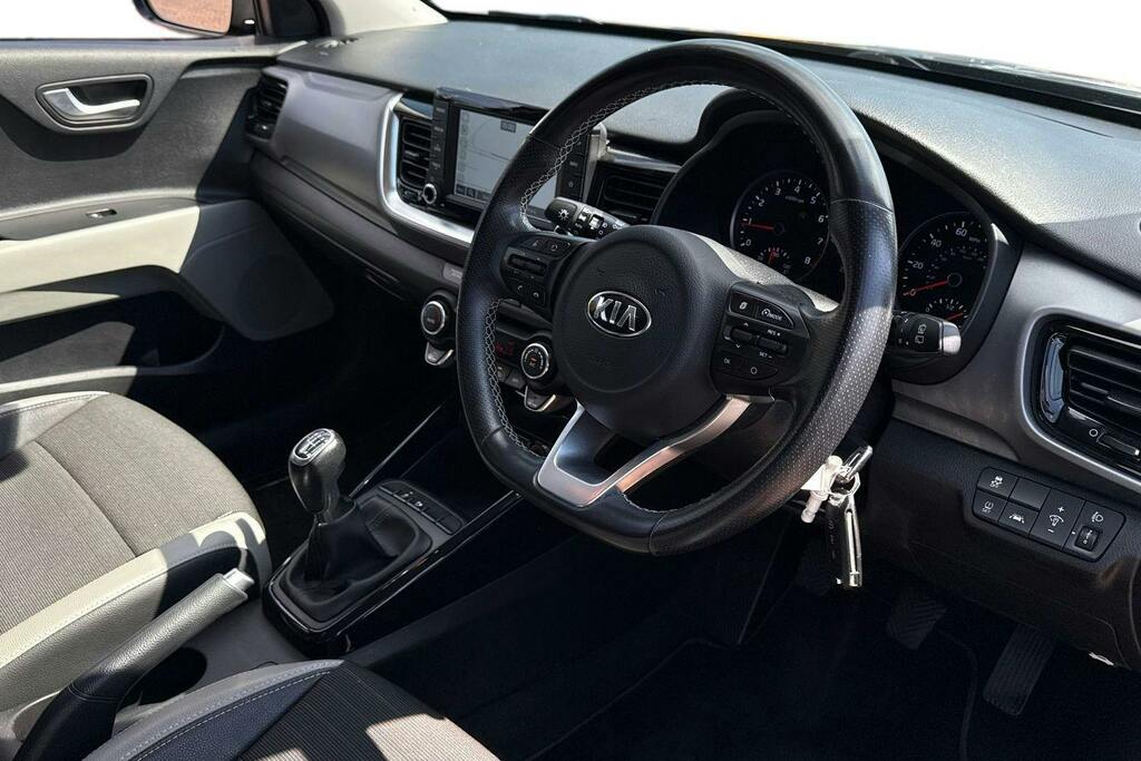 Kia Stonic 1.0 T Gdi 3 Suv Black #6